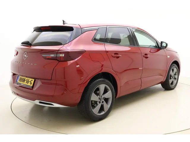 Opel Grandland 2