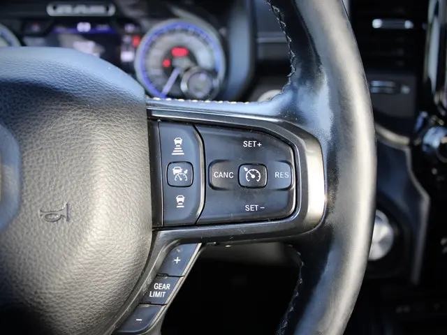 Dodge Ram 1500 5.7 V8 4x4 Crew Cab Limited 2019 Benzine 30