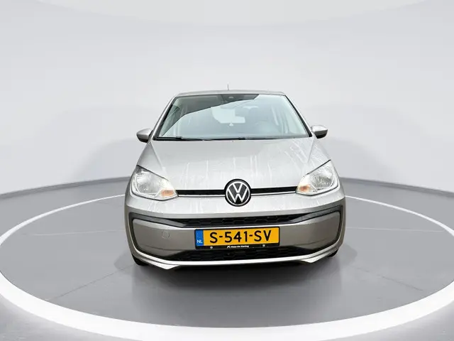 Volkswagen up! 1.0 65pk 2023 Benzine 4