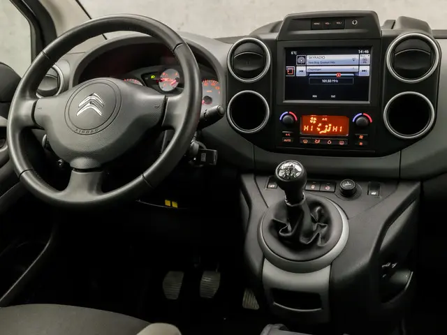 Citroën Berlingo 1.2 PureTech XTR 2017 Benzine 7