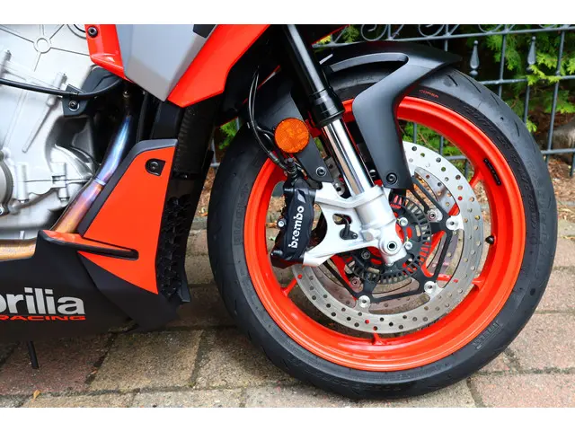 Aprilia Tuono 660 V2 ABS | Cruise control 2021 Benzine 13