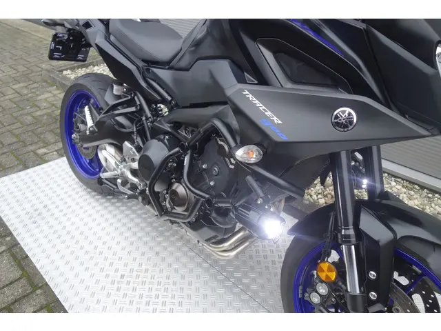 Yamaha TRACER 900 ABS 2018 Benzine 8