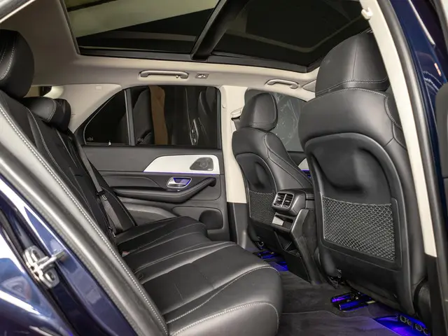 Mercedes-Benz GLE 350 e AMG Line 2022 Hybride Benzine 14