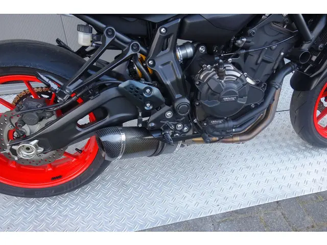 Yamaha MT 07 ABS 2019 Benzine 10