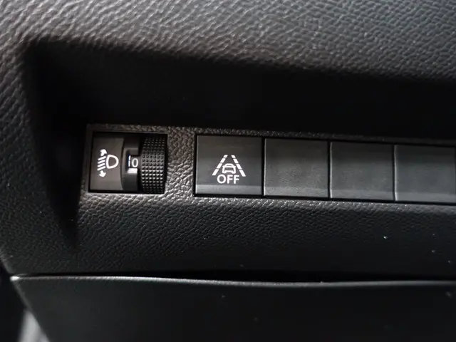 Peugeot e-208 EV Active Pack 50 kWh- 2023 Elektrisch 18
