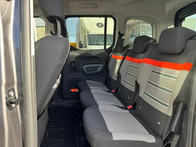 Citroën Berlingo 1.2 PureTech Shine 2020 Benzine 13
