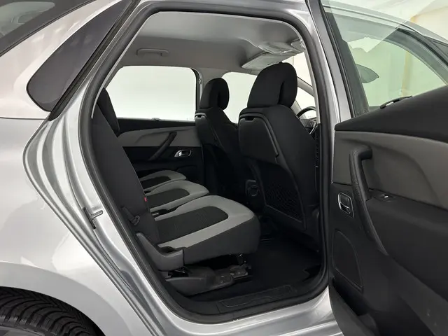 Citroën C4 1.6 e-HDi Exclusive 2014 Diesel 11