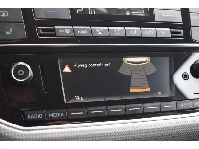 Volkswagen e-up! 5-deurs 2018 Elektrisch 17