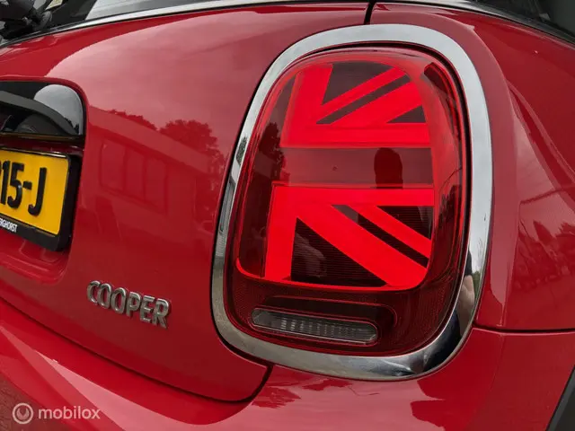 MINI Cooper Mini 1.5 Chili Automaat 2018 Benzine 16