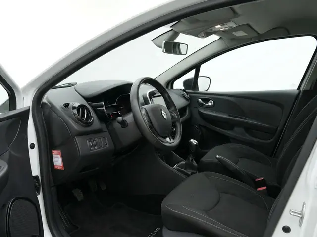 Renault Clio 0.9 TCe Limited 2019 Benzine 9