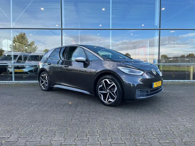 Volkswagen ID.3 First Plus 58 kWh 2020 Elektrisch 6