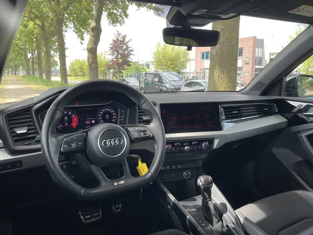 Audi A1 Sportback 40 TFSI Pro Line S 2020 Benzine 16