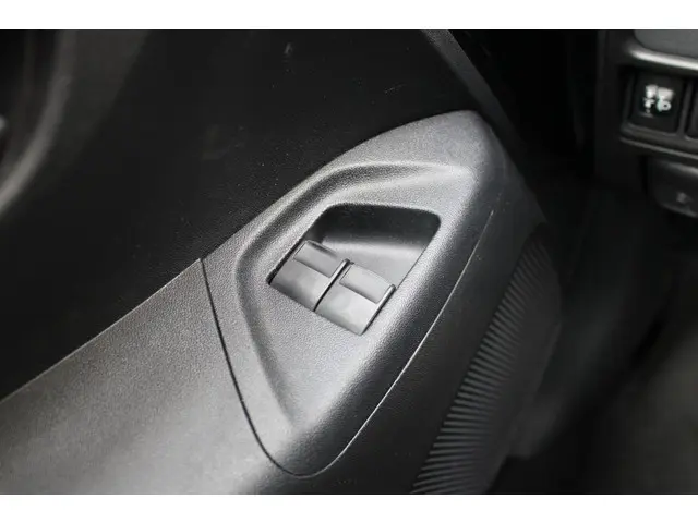 Peugeot 108 1.0 e-VTi Active 2016 Benzine 15