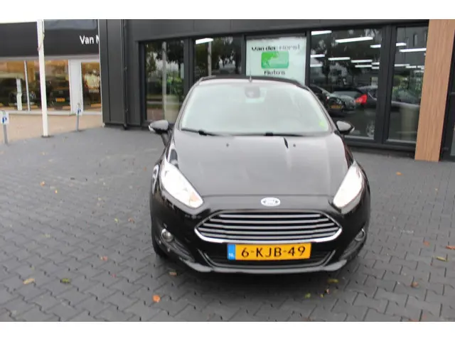 Ford Fiesta 1.0 EcoB. Titanium 2013 Benzine 3