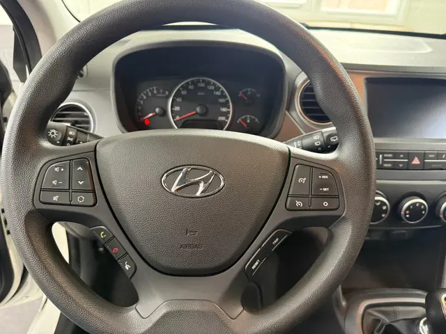 Hyundai i10 1.0i Comfort 2018 Benzine 10
