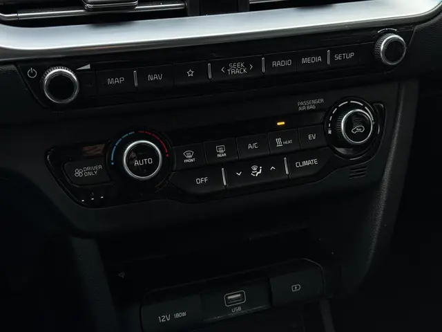 Kia e-Niro Aut. ExecutiveLine 64kWh 2021 Elektrisch 28