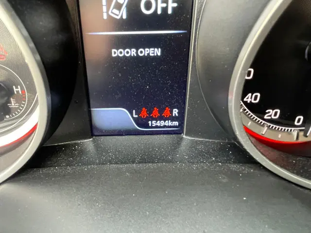 Suzuki Swift 1.2 Select Smart Hybrid 2024 Benzine 17