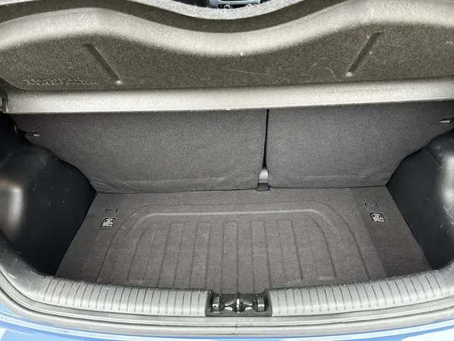 Hyundai i10 1.0i Go! 2015 Benzine 26