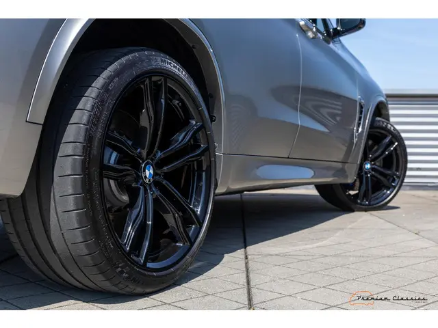 BMW X5 M F85 2017 Benzine 23