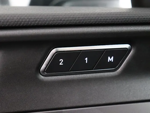 Lynk & Co 01 1.5 2023 Hybride Benzine 17