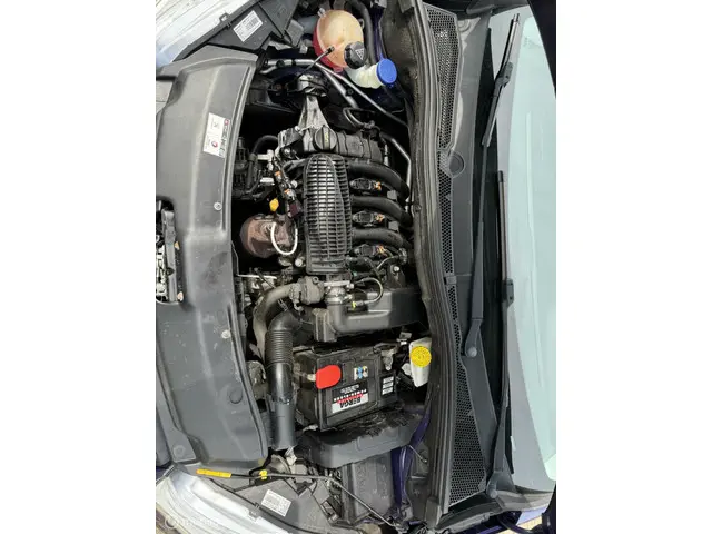 Peugeot 208 1.0 VTi Active 2013 Benzine 15