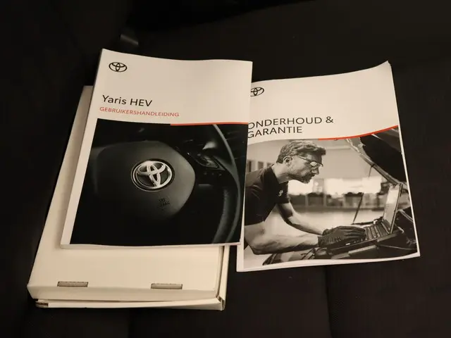 Toyota Yaris 1.5 Hybrid 115 Active 2024 Hybride Benzine 34