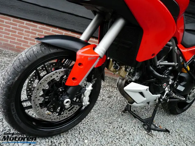 Ducati Multistrada 1200 S Touring 2013 Benzine 13