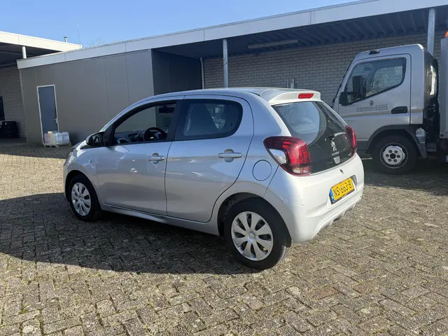 Peugeot 108 1.0 e-VTi Blue Lion 2017 Benzine 3