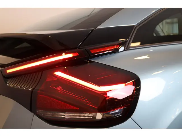 Citroën C4 PT 130 Feel Edition 2021 Benzine 14