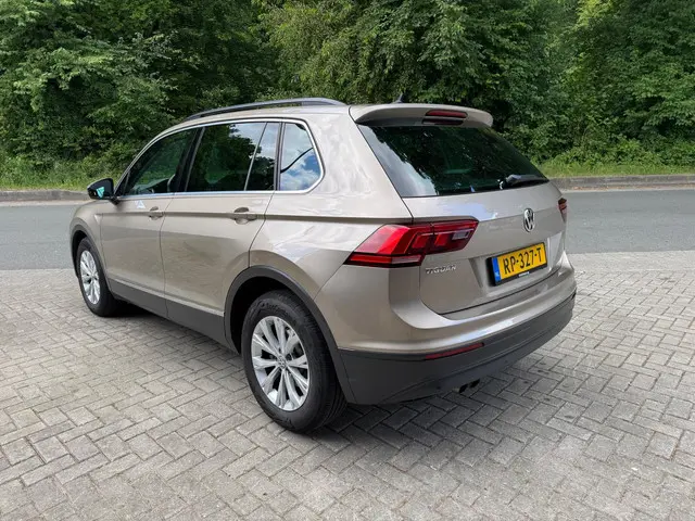 Volkswagen Tiguan 1.4 TSI Comfortline 2018 Benzine 4