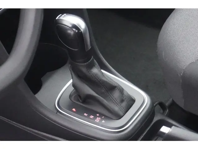 Volkswagen Polo 1.2 TSI Comfortline 2015 Benzine 20