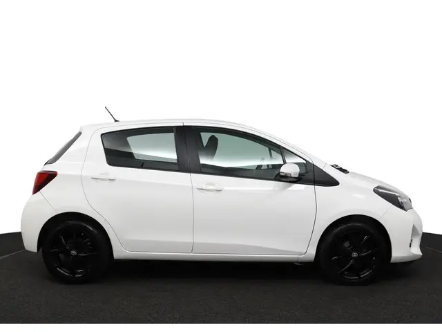 Toyota Yaris 1.0 VVT-i Comfort 2015 Benzine 13