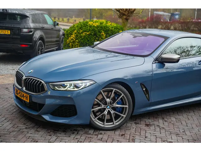 BMW 8 Serie M850i xDrive High Executive 2018 Benzine 31