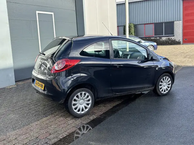 Ford Ka 1.2 Limited start/stop 2014 Benzine 3