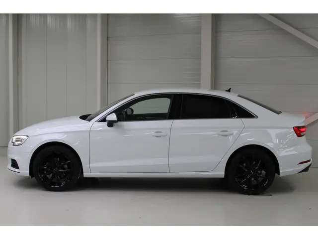 Audi A3 Limousine 35 TFSI 150PK 2020 Benzine 3