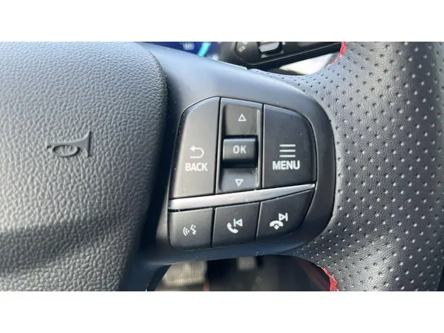 Ford Kuga 2.5 PHEV ST-Line 2023 Hybride Benzine 10