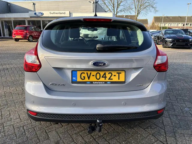 Ford Focus 1.0 EcoBoost Edition 2014 Benzine 6