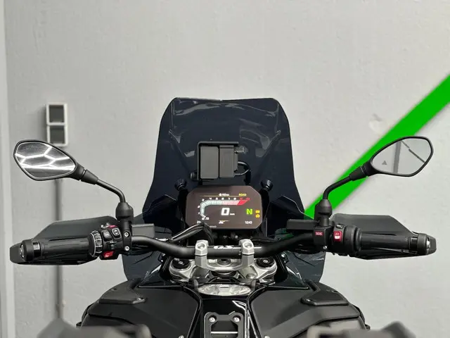 BMW R 1300 GS Adventure 2025 Benzine 16