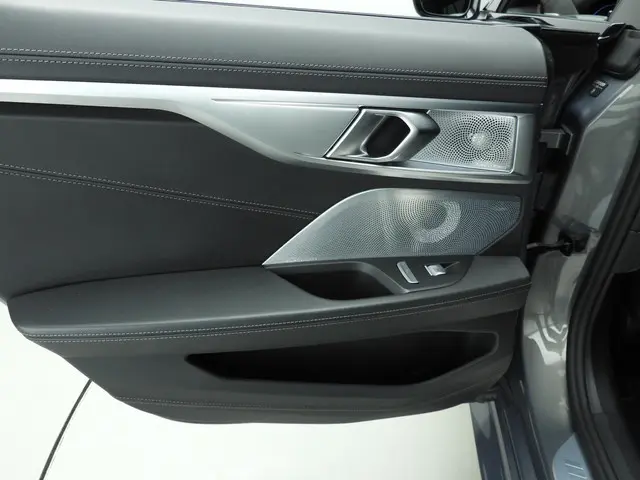 BMW 8 Serie Gran coupe 840i xDrive 2022 Benzine 17