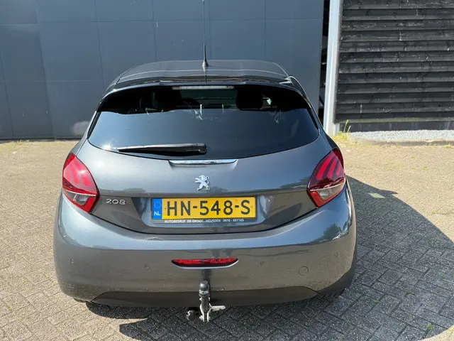Peugeot 208 1.2 PureTech Urban Soul 2015 Benzine 8