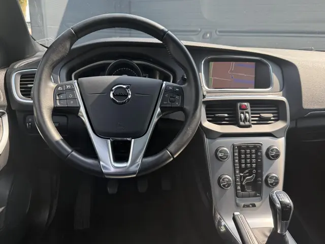 Volvo V40 2.0 T2 Nordic+ 2018 Benzine 3