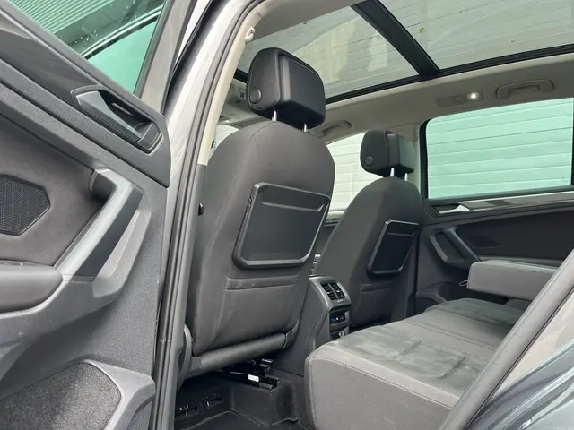 Volkswagen Tiguan 1.5 TSI ACT Highline 2020 Benzine 24