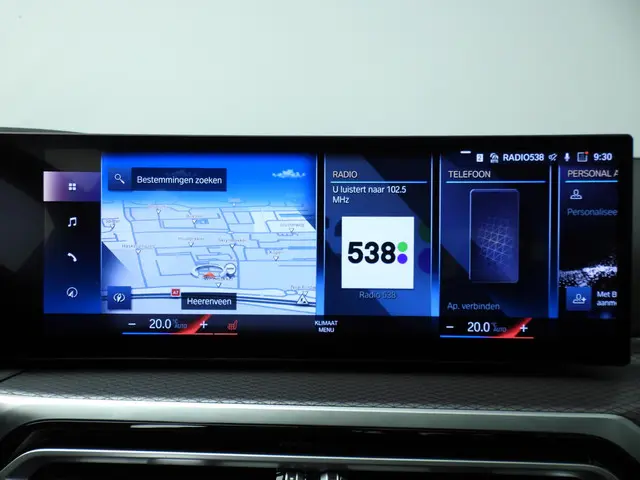 BMW 3 Serie Sedan 330d xDrive 2024 Diesel 36