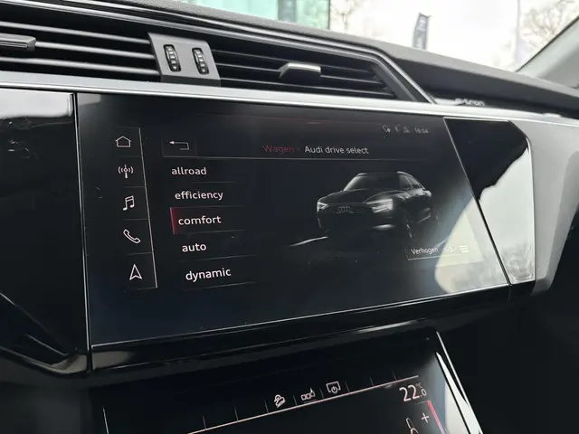 Audi e-tron 50 quattro edition 71 kWh 2020 Elektrisch 23