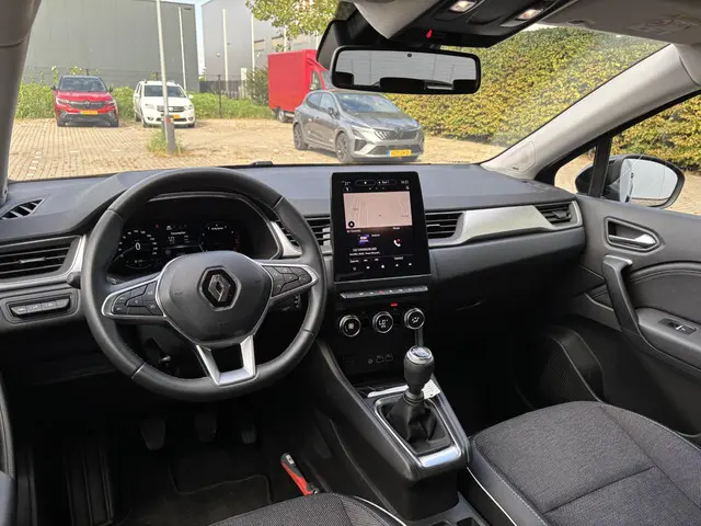Renault Captur 1.0 TCe 90 techno 2023 Benzine 25