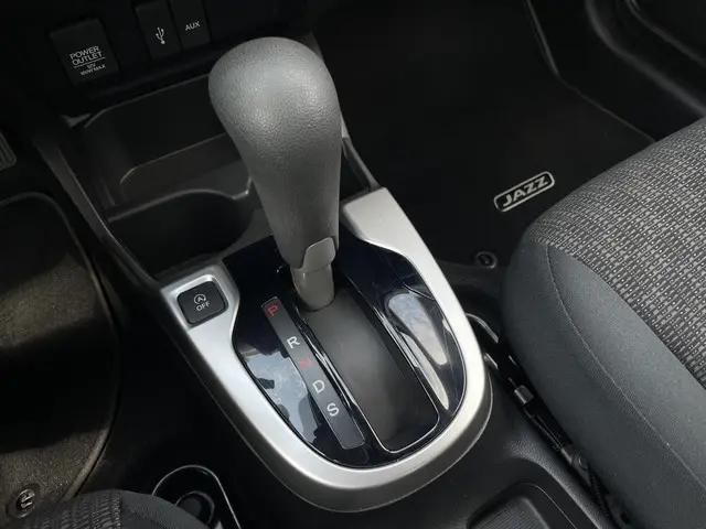 Honda Jazz 1.3 i-VTEC Trend 2017 Benzine 15