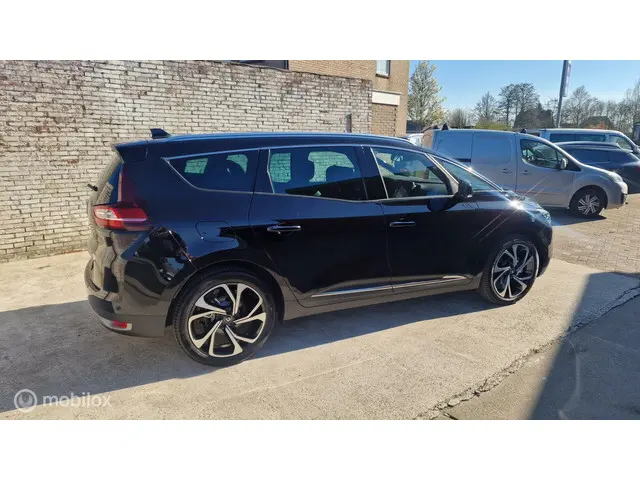 Renault Grand Scénic 1.3 TCe Executive 7p. 2023 Benzine 15