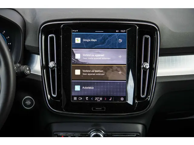 Volvo XC40 2.0 B4 Plus Dark 2025 Benzine 13