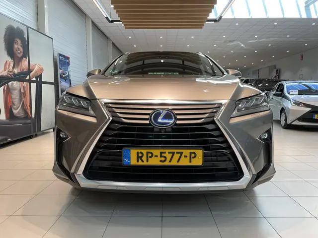 Lexus RX 450h 4WD President Line 2018 Hybride Benzine 3