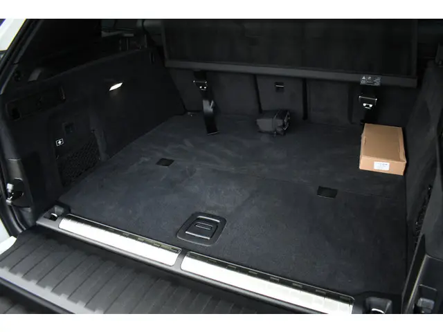 BMW X5 xDrive50e M-Sport 2023 Hybride Benzine 89